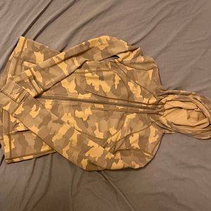 Camo lululemon define jacket with hoodie RARE